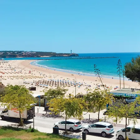 Rocha Concorde Vista Mar Апартаменты *